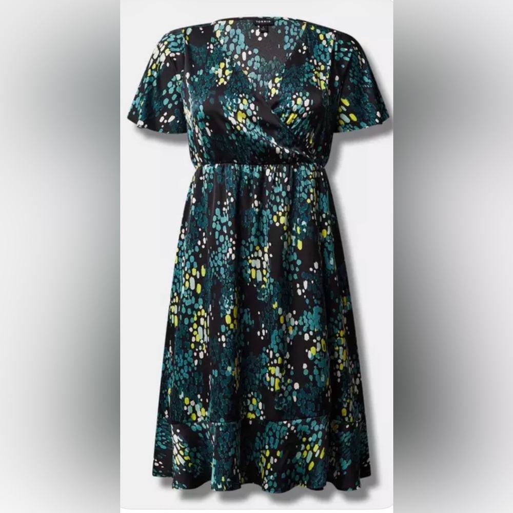Torrid Midi Bubble Charm Flutter Sleeve Wrap Dress Large 10 Dotted Print Pinup